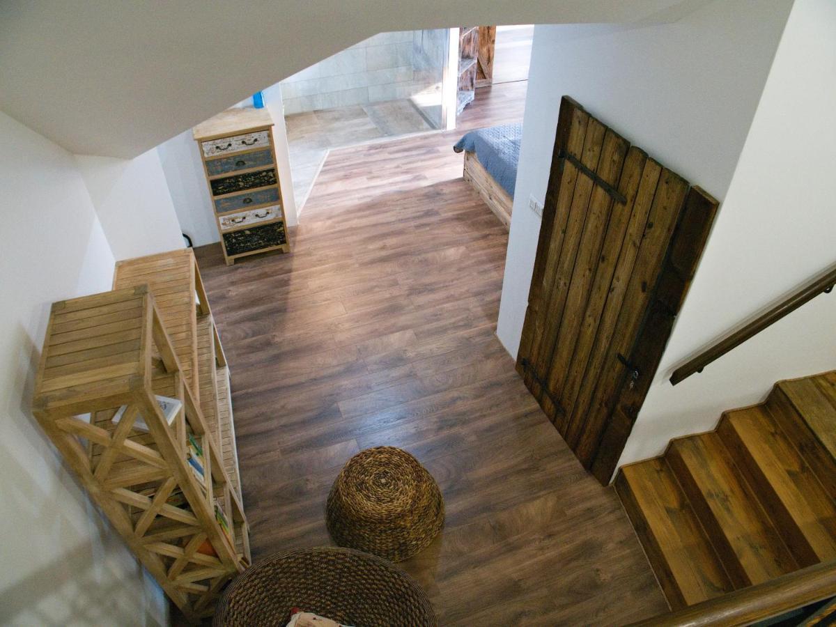 Vulcano Apartment *