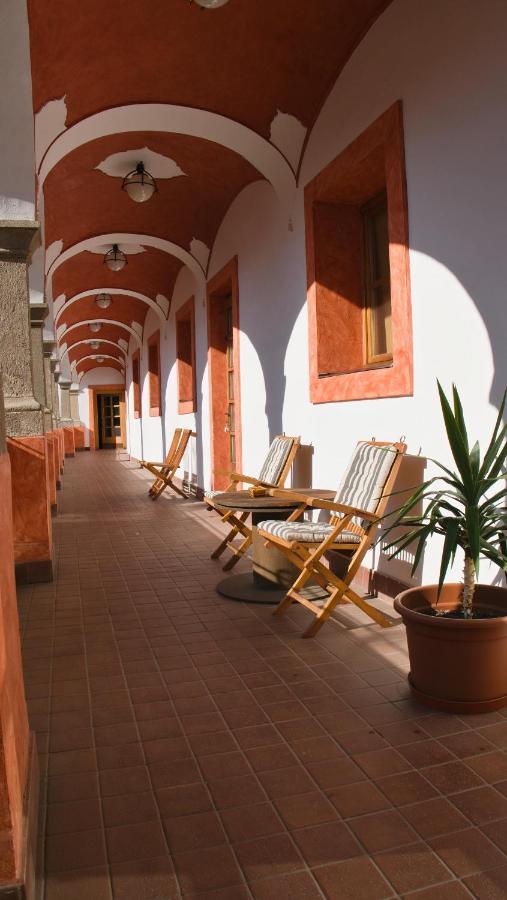 Vulcano Apartment *